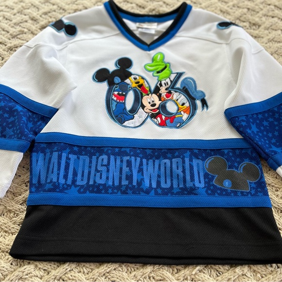 Walt Disney World Kids Jersey Mickey Mouse Goofy Stitch Pluto Donald Duck Size 6 - Picture 4 of 11